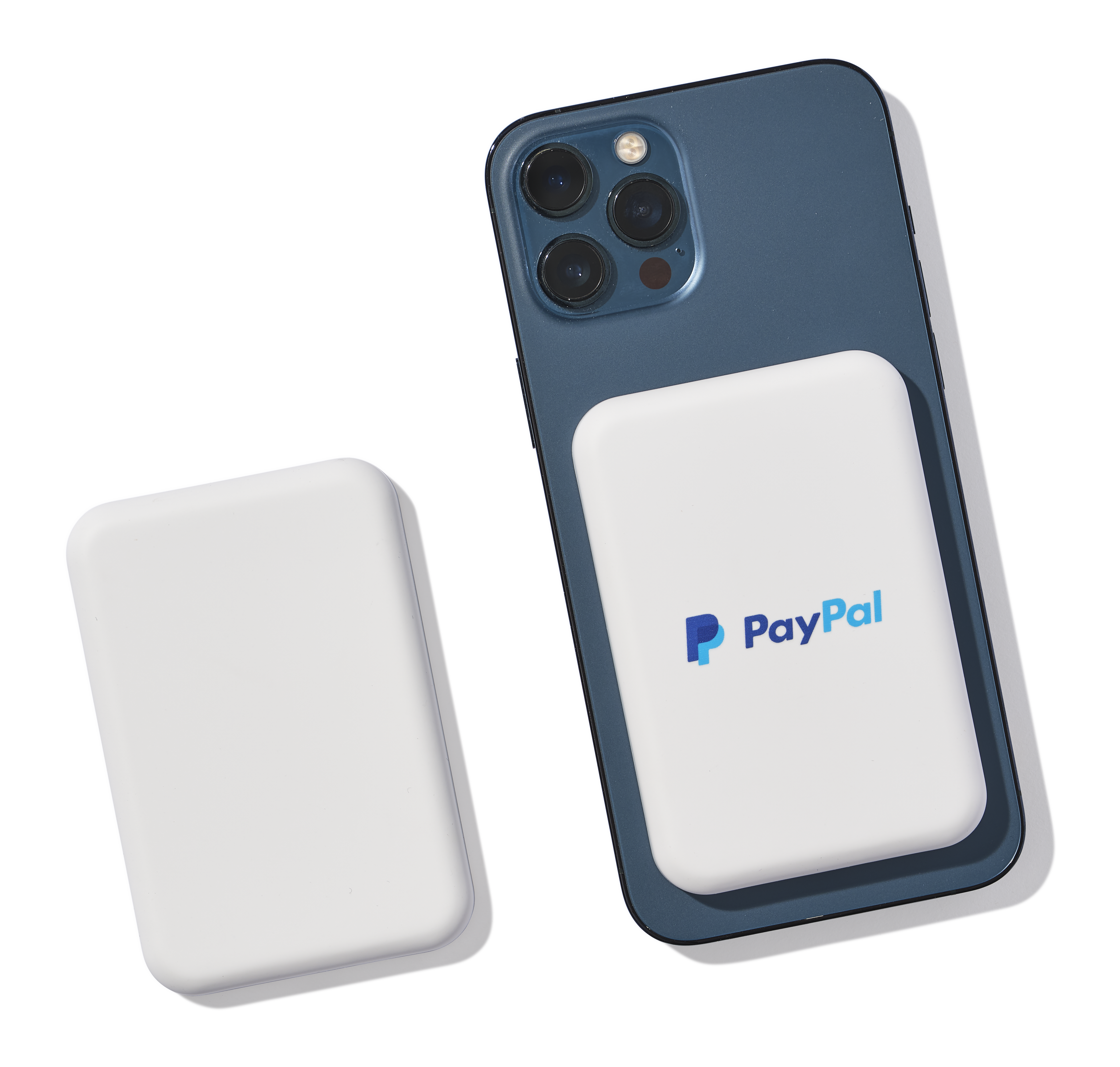 PayPal_Charger_plus_phone.png?v=1699028676